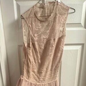 Light pink dress size 20